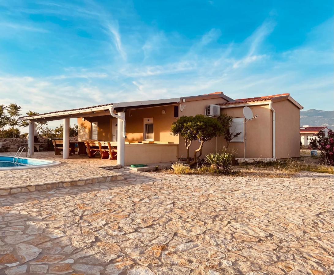 Beautiful Secluded Area Near Novalja Vacation House With Pool And Sea View Villa Lara Zewnętrze zdjęcie